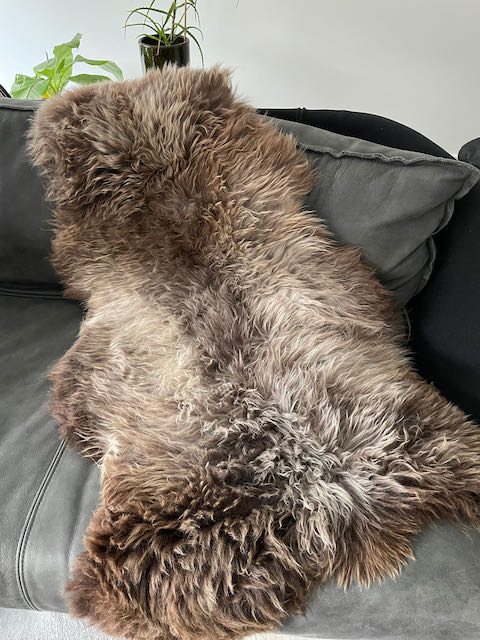 Grijs bruin schapenvacht