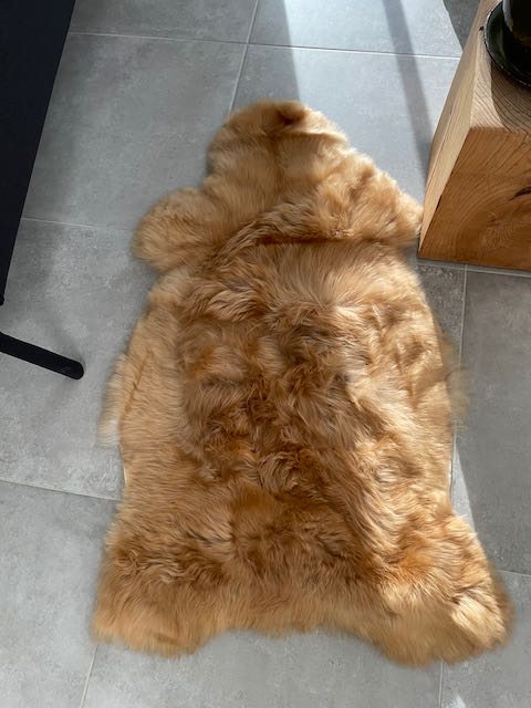 Camel large- XL schapenvacht