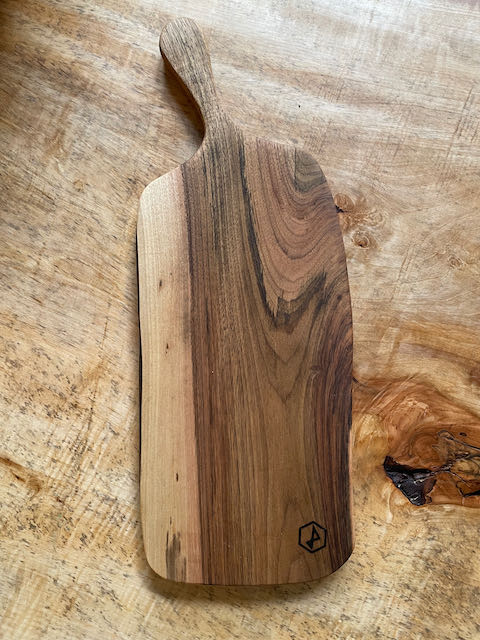 Tapasplank in notelaarhout