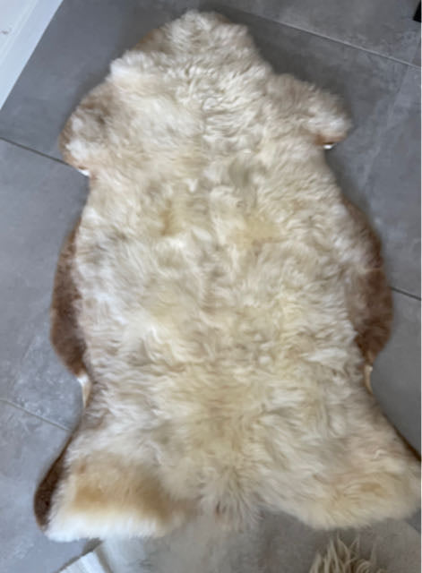 Creme met lichtbruin schapenvacht XL