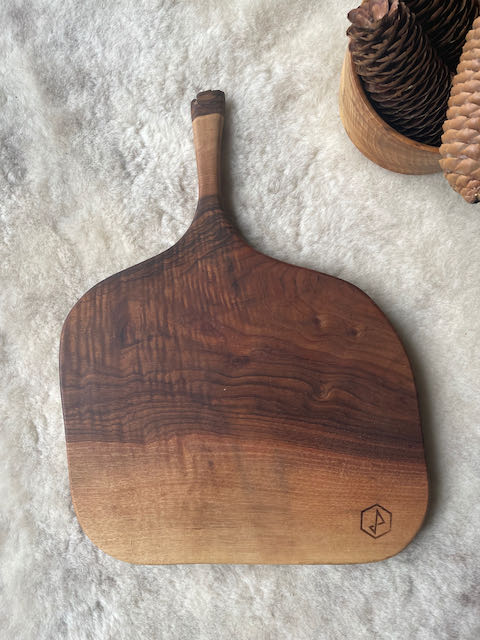 Tapasplankje in notelaarhout