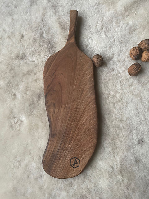 Tapas- snijplankje in notelaarhout