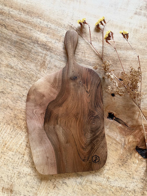 Tapasplank in notelaarhout