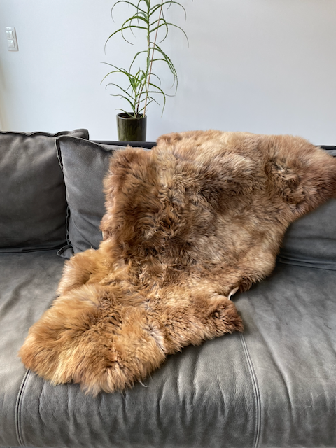 XL camel schapenvacht