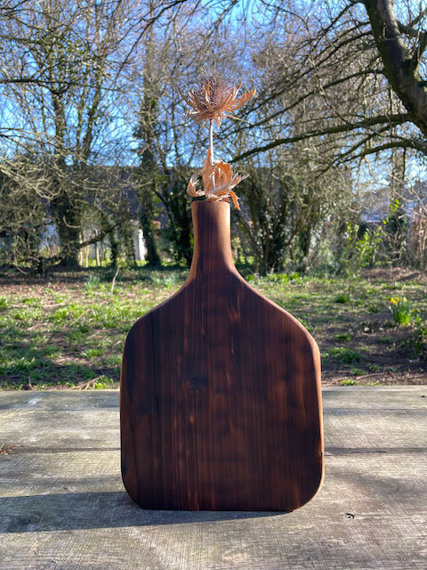 Vase pour fleurs séchées. Technique Shou Sugi Ban